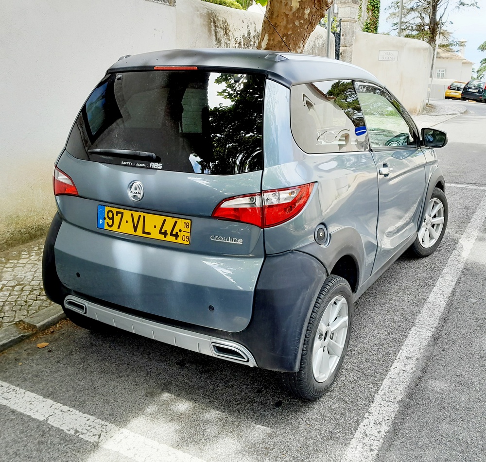 Aixam Crossline. Rear.