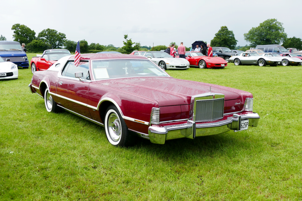 1976 Lincoln Continental Mk. IV 2 door coupe