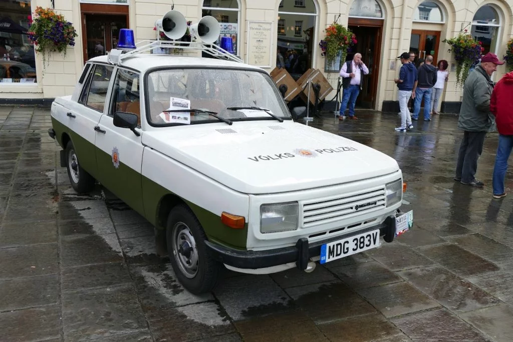 Wartburg 353 Police Car