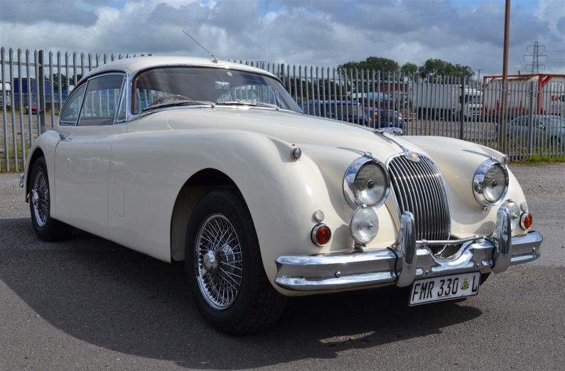 Jaguar XK 150 SE