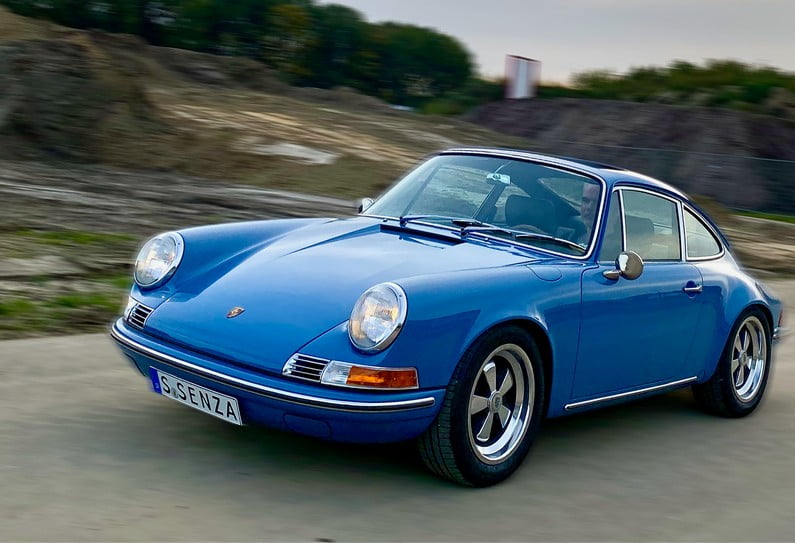 Voiture Extravert Quitessenza (911)