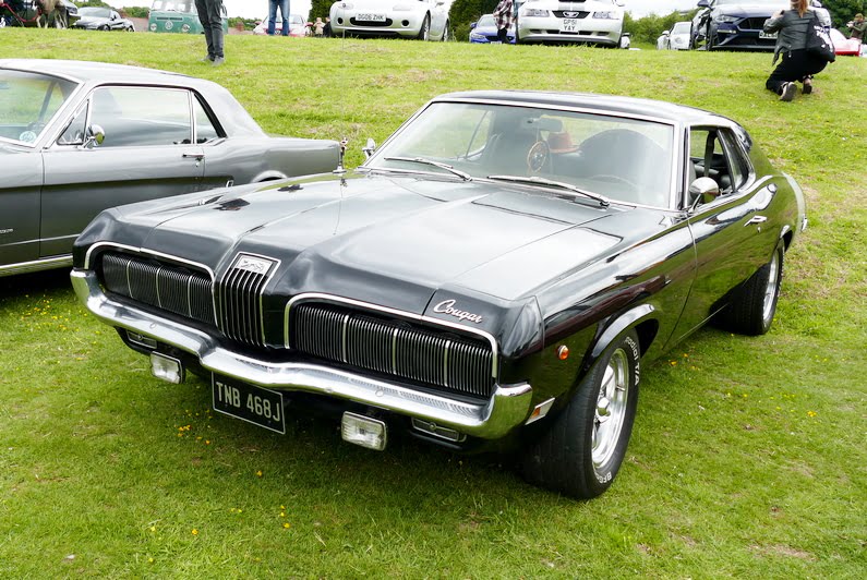 Mid 1960s Mercury Cougar