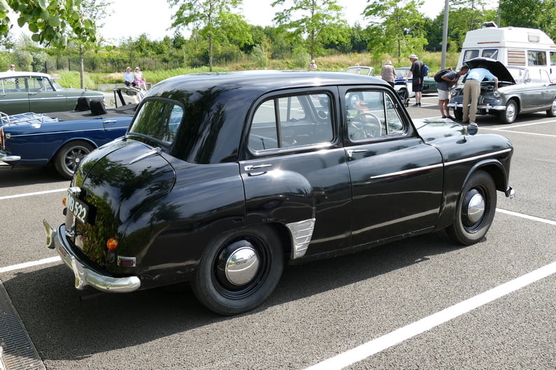 c. 1948 Hillman Mix. Rear.