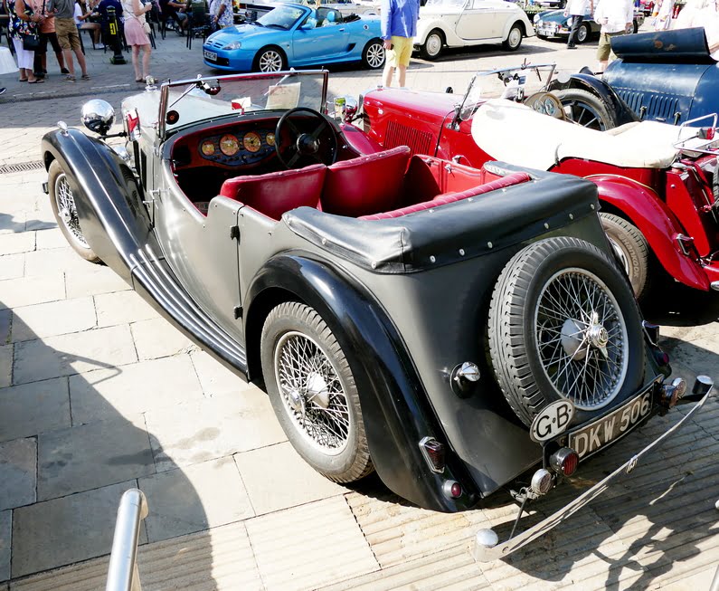 1936 MG VA 1 1/2 Litre. Rear