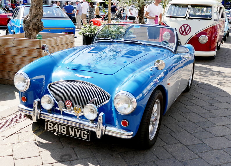 Austin Healey 'Haldane' replica with Ford Pinto engine.