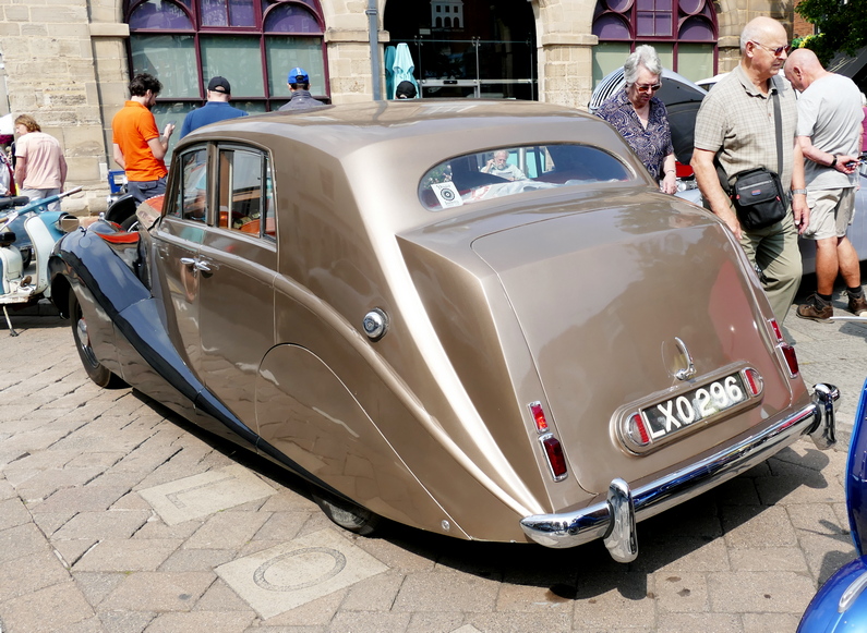 1950 Daimler DB18 Empress. Rear
