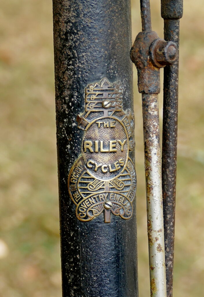 Riley Cycle badge