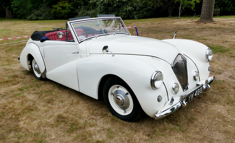 Healey Abbott - white